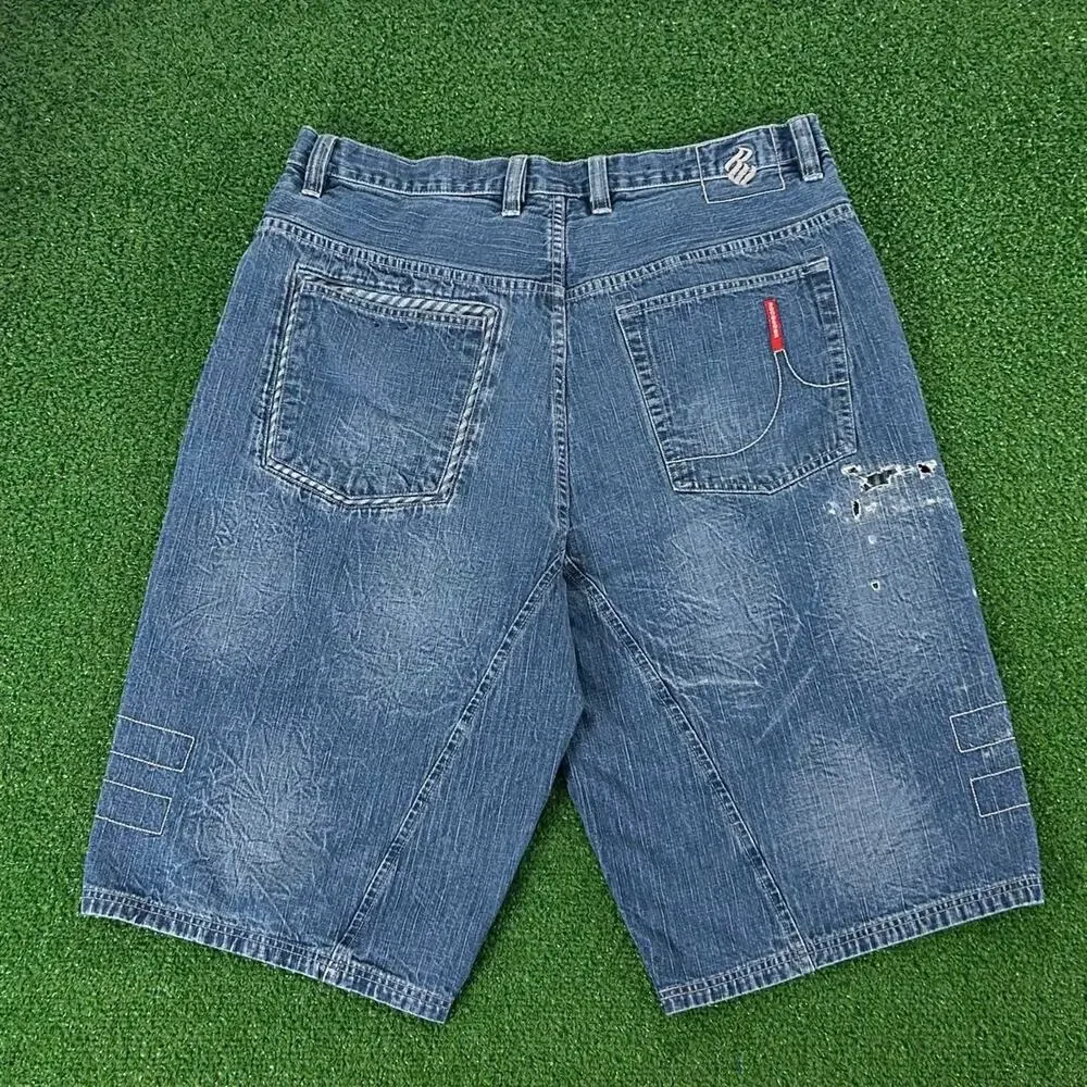 Vintage Y2K Rocawear Embroidered Baggy Jean Shorts Jorts Size 38x15
